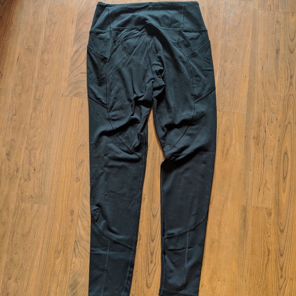 Victoria's Secret Sport Knockout Tight (Size : M)